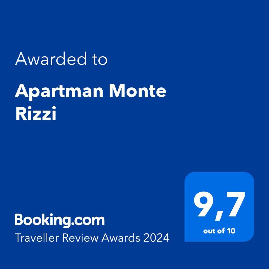 Appartement Apartman Monte Rizzi à Pula Extérieur photo