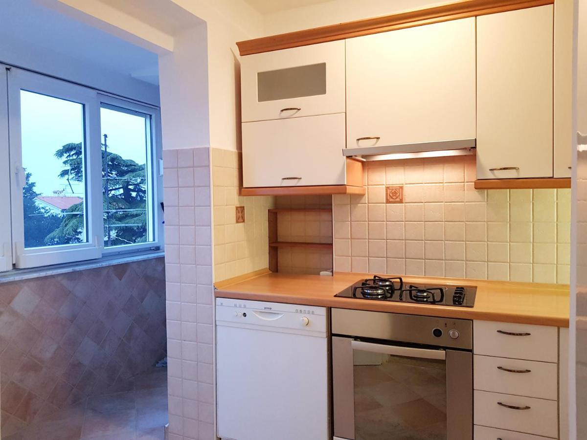Appartement Apartman Monte Rizzi à Pula Extérieur photo